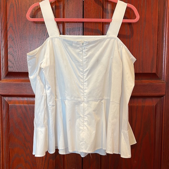 Topshop open shoulder top - Picture 4 of 4